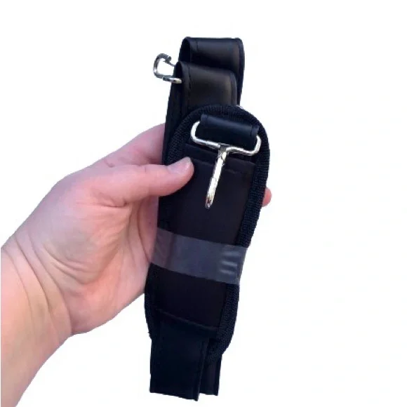 American Tourister 3 Piece Black Quilted & Faux Leather Accents - Some Callouts - Picture 5 of 15